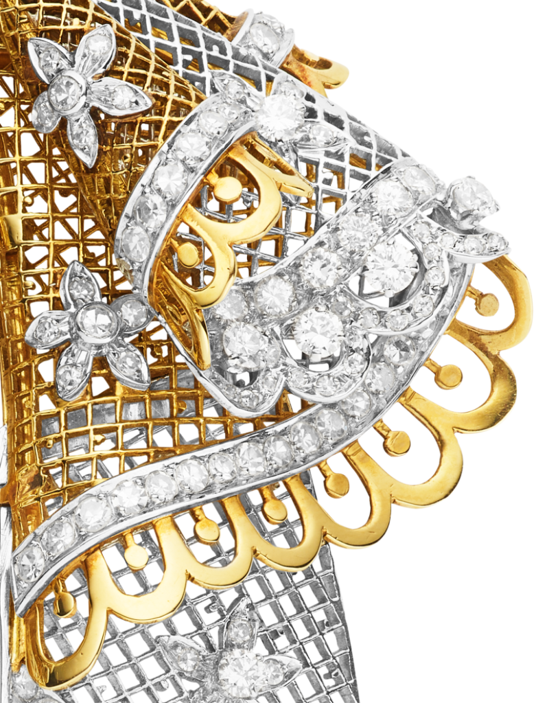 The Van Cleef & Arpels Silhouette | The Collection Van Cleef & Arpels