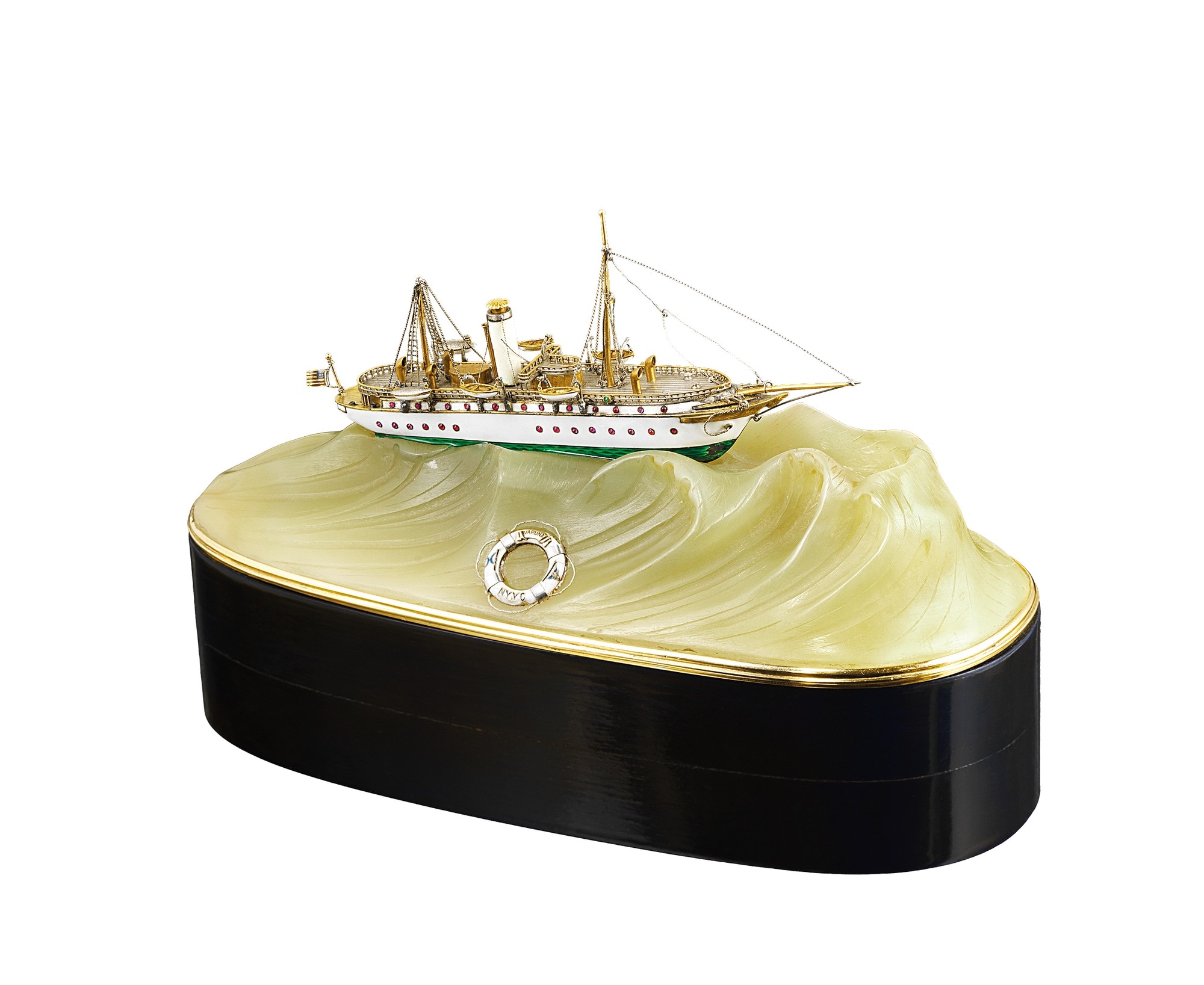 Small-scale reproduction of the yacht Varuna, 1906
Yellow gold, silver, jasper, wood, and enamel 
Van Cleef & Arpels Collection