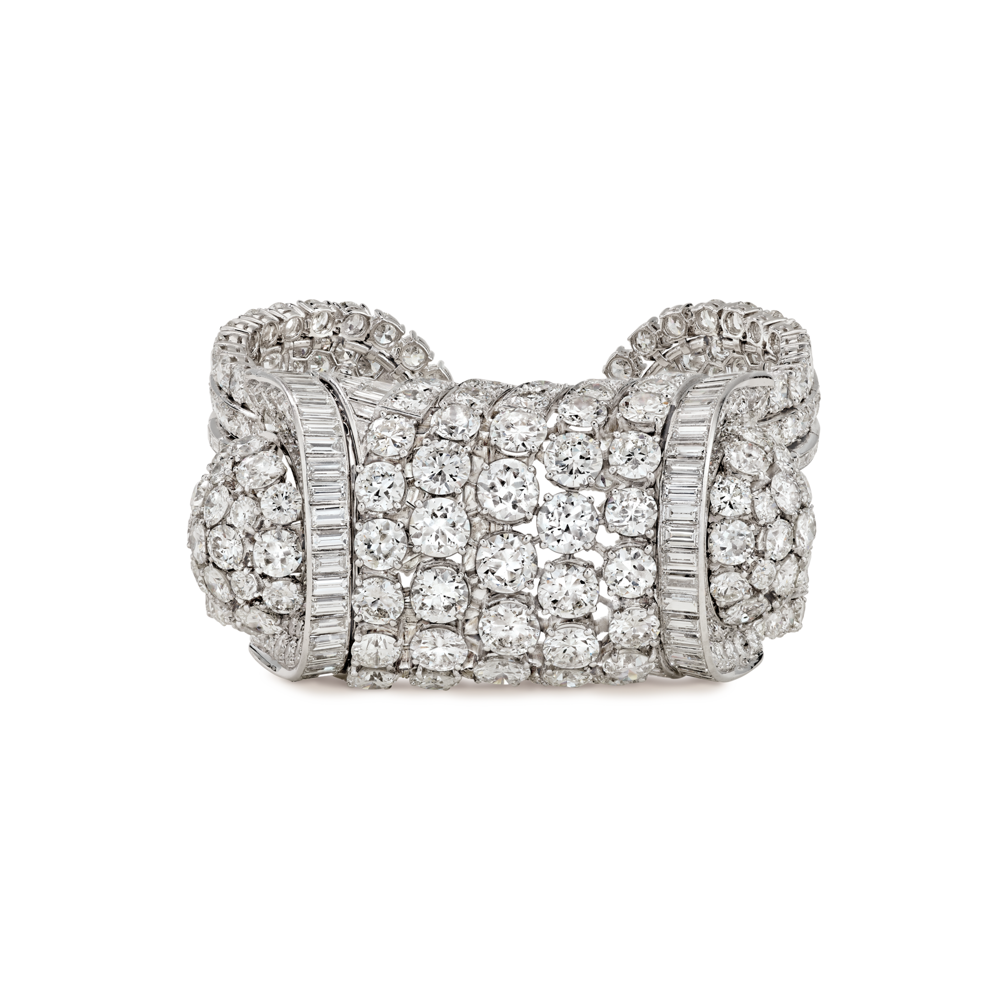 Bracelet, 1938
Platinum and diamonds
Van Cleef & Arpels Collection