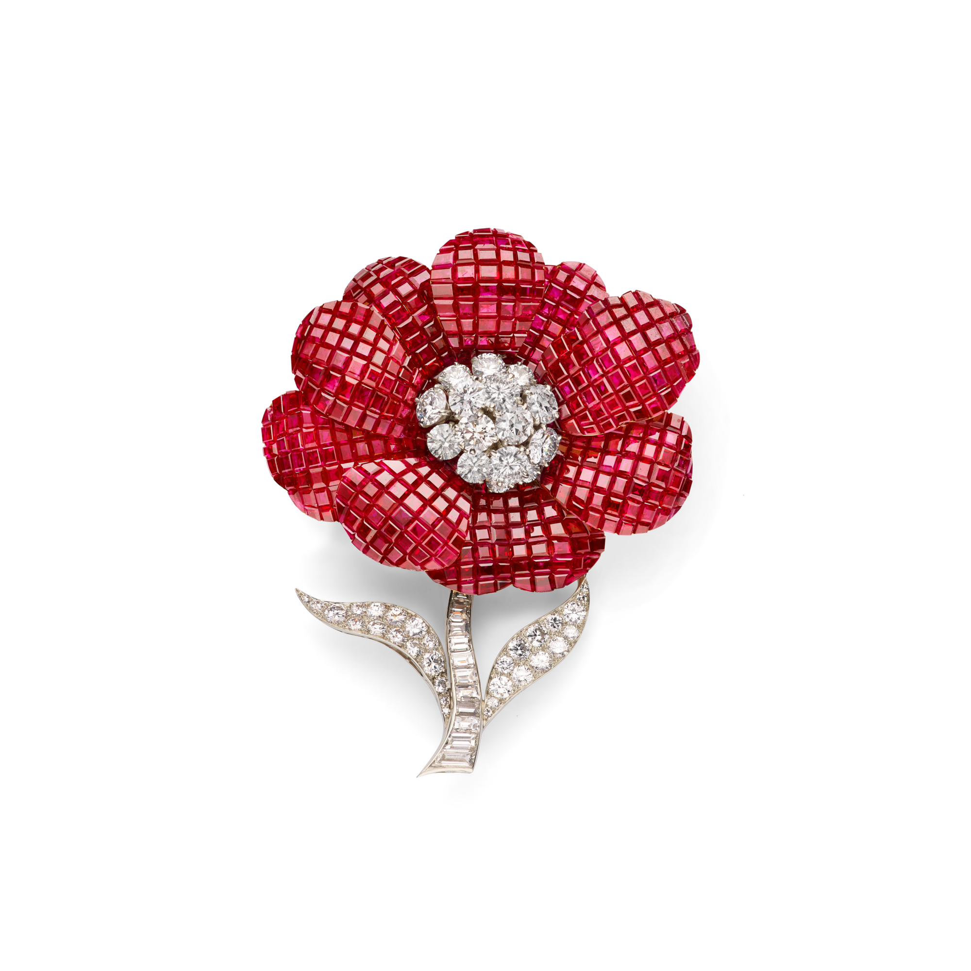 Poppy clip, 1952
Platinum, yellow gold, Mystery Set rubies, and diamonds
Van Cleef & Arpels Collection