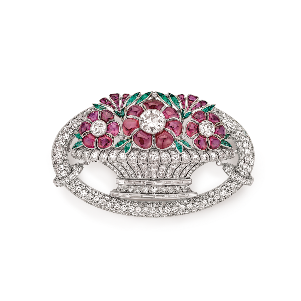 Corbeille de fleurs brooch