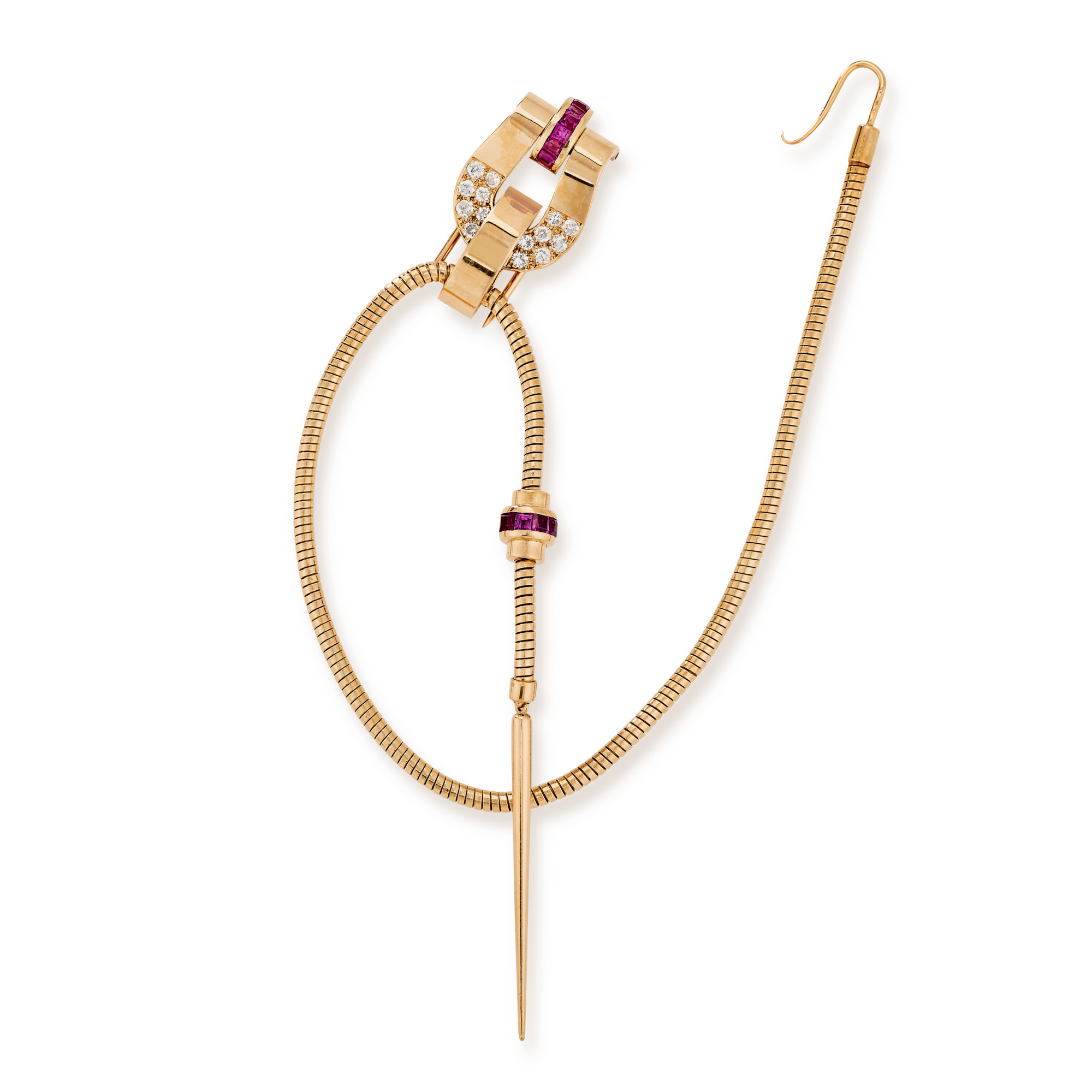 Fourragère clip, 1942
Yellow gold, rubies, and diamonds
Van Cleef & Arpels Collection