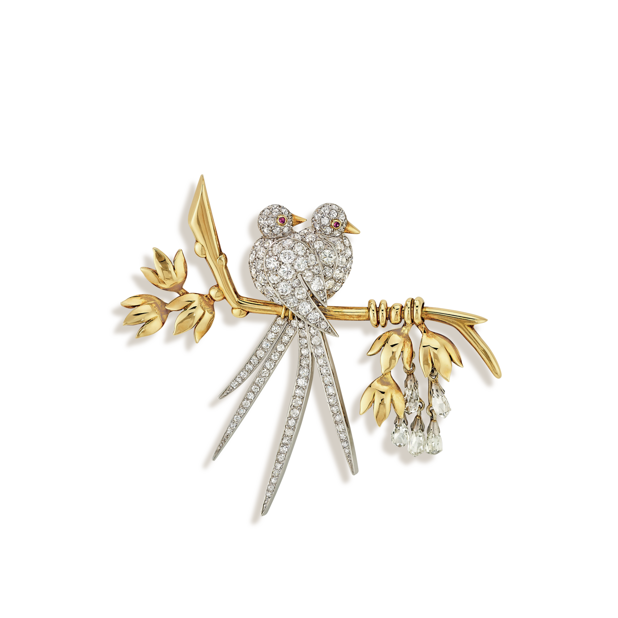 Lovebirds brooch, 1945
Platinum, yellow gold, rubies, diamonds
Van Cleef & Arpels Collection