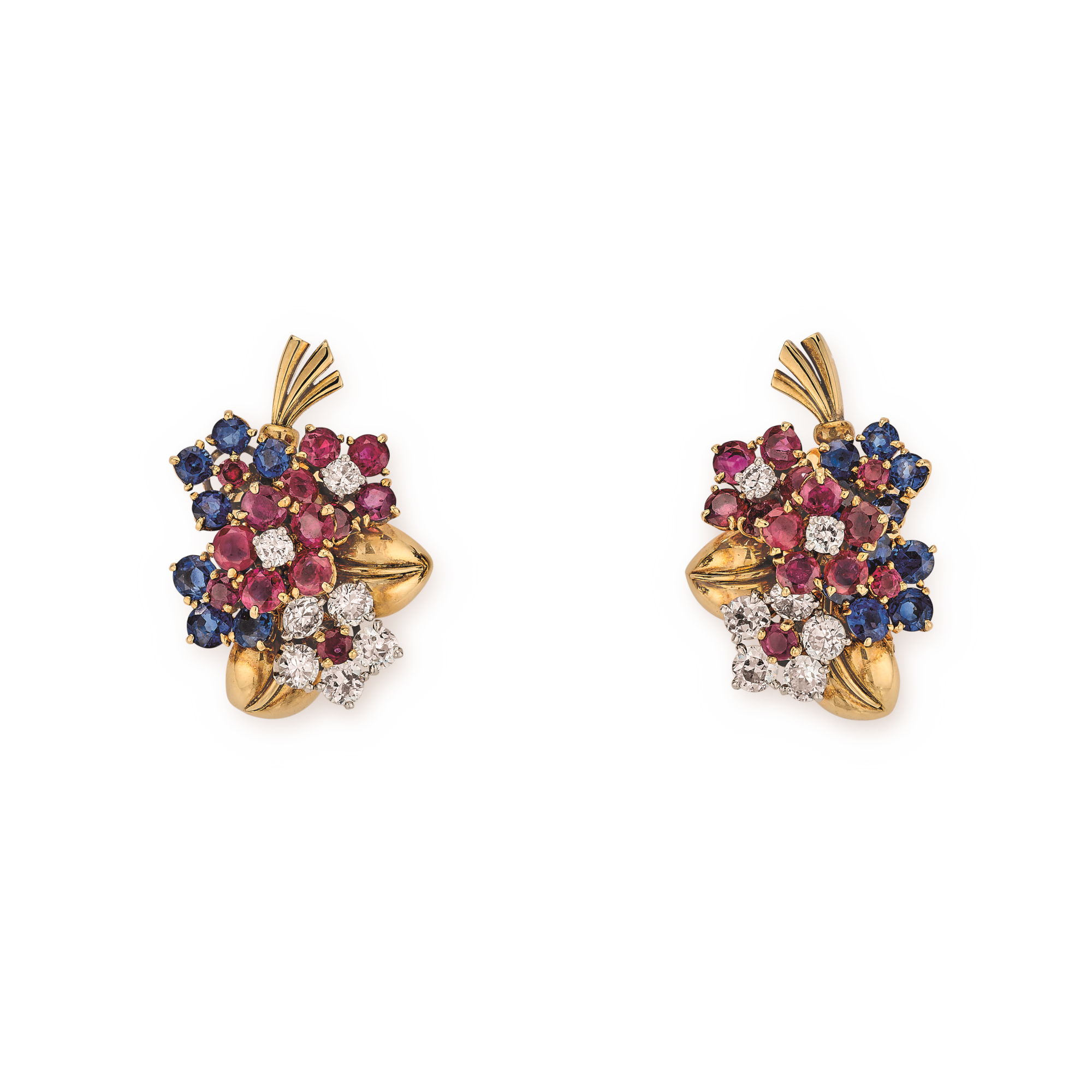 Hawaï boots earrings, 1956
Platinum, yellow gold, rubies, sapphires, diamonds
Van Cleef & Arpels Collection