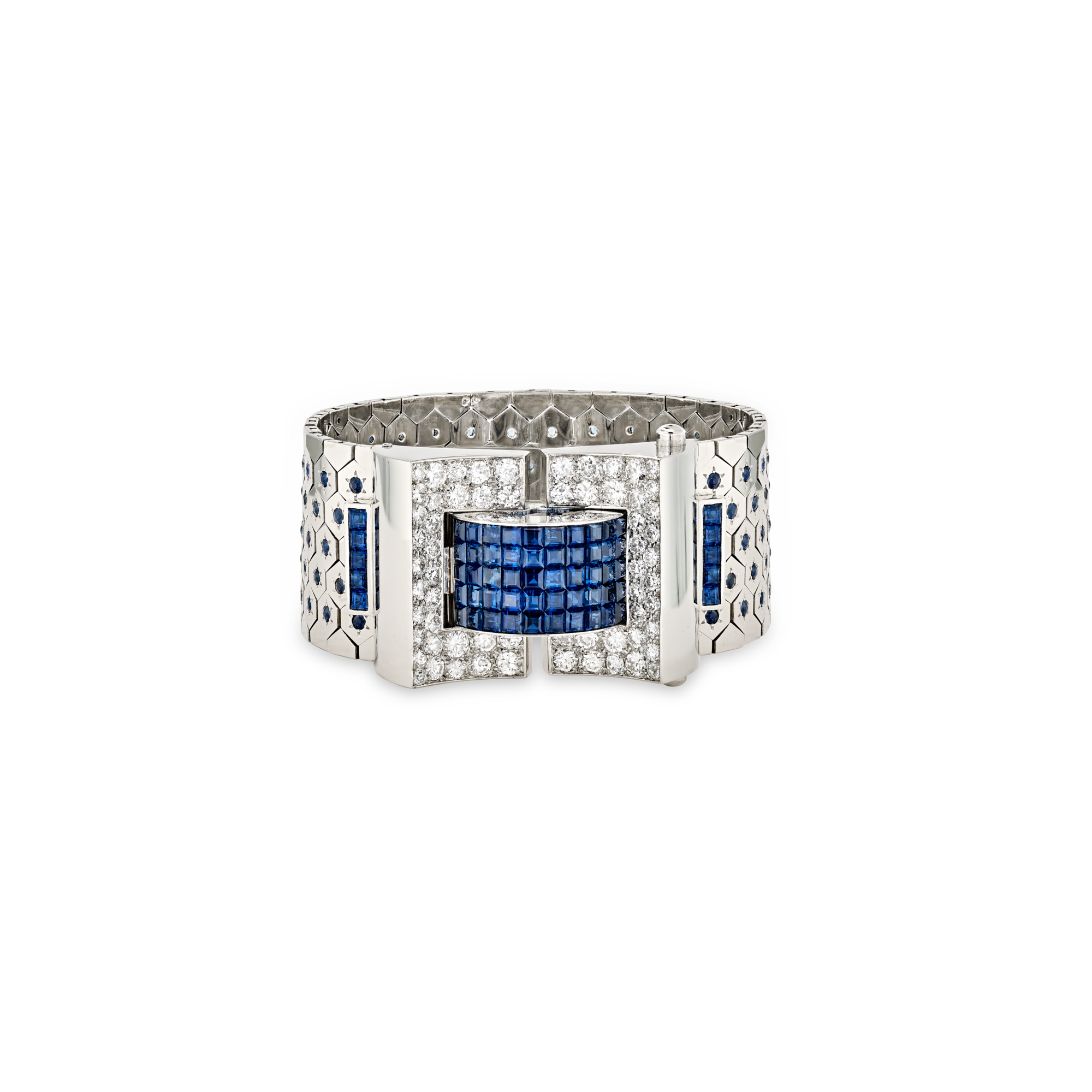 Ludo bracelet, 1937
Platinum, yellow gold, sapphires, Mystery set sapphires, and diamonds
Van Cleef & Arpels Collection