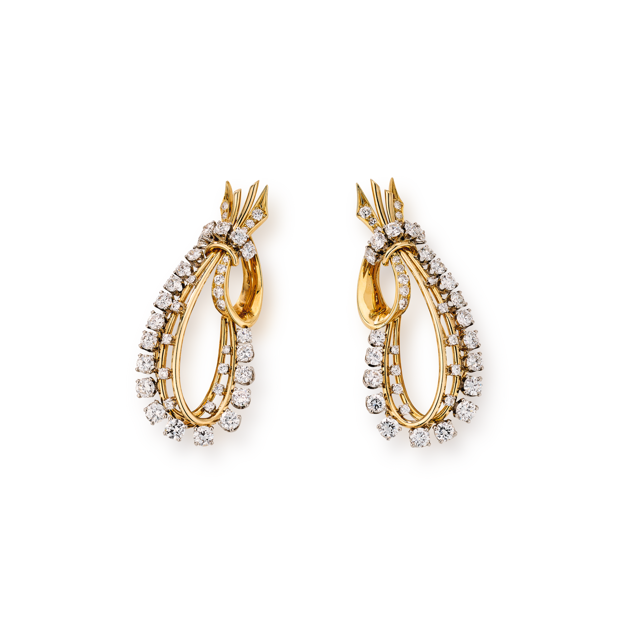 Loop earrings, 1951
Yellow gold and diamonds
Van Cleef & Arpels Collection