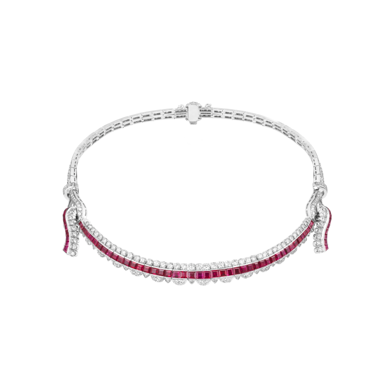 Photo of Ribbon necklace