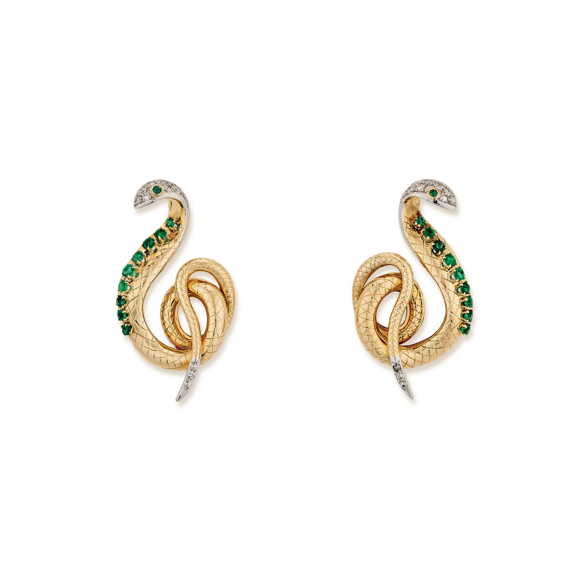 Snake earrings, 1951
Platinum, yellow gold, emeralds, and diamonds
Van Cleef & Arpels Collection