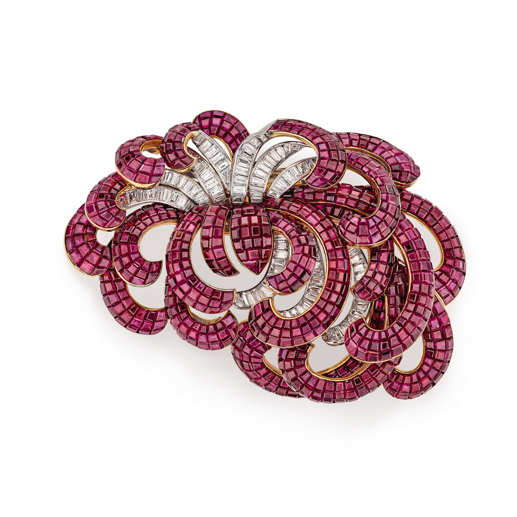 Chrysanthemum clip, 1937
Platinum, yellow gold, Mystery set rubies, and diamonds
Van Cleef & Arpels Collection