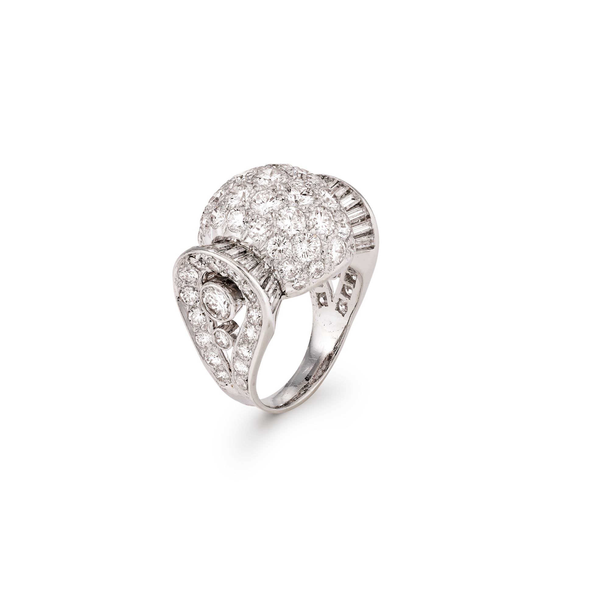 Ring, c. 1943
Platinum and diamonds
Van Cleef & Arpels Collection