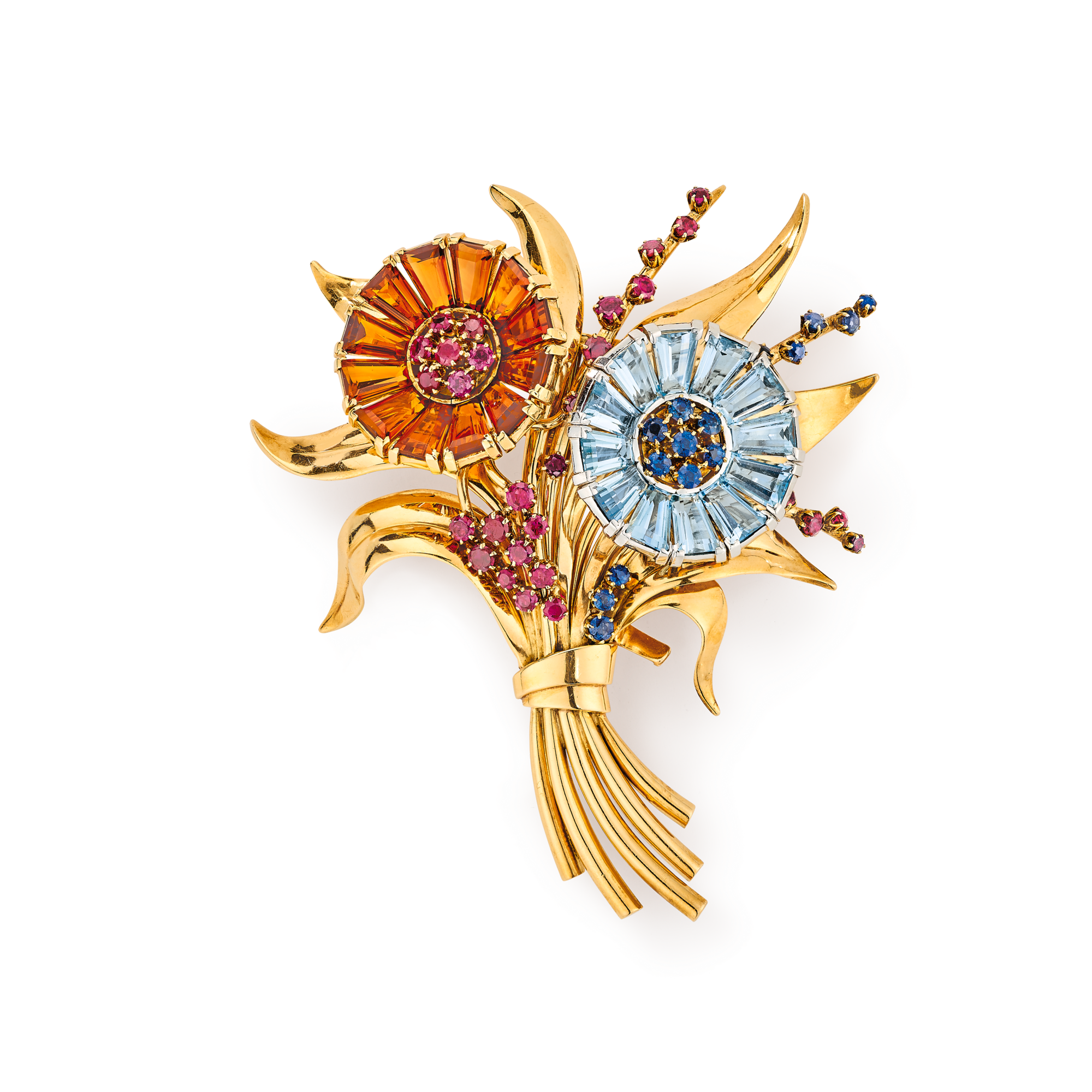 Bouquet de fleurs clip, 1938
Yellow gold, rubies, sapphires, aquamarines, and topazes
Van Cleef & Arpels Collection