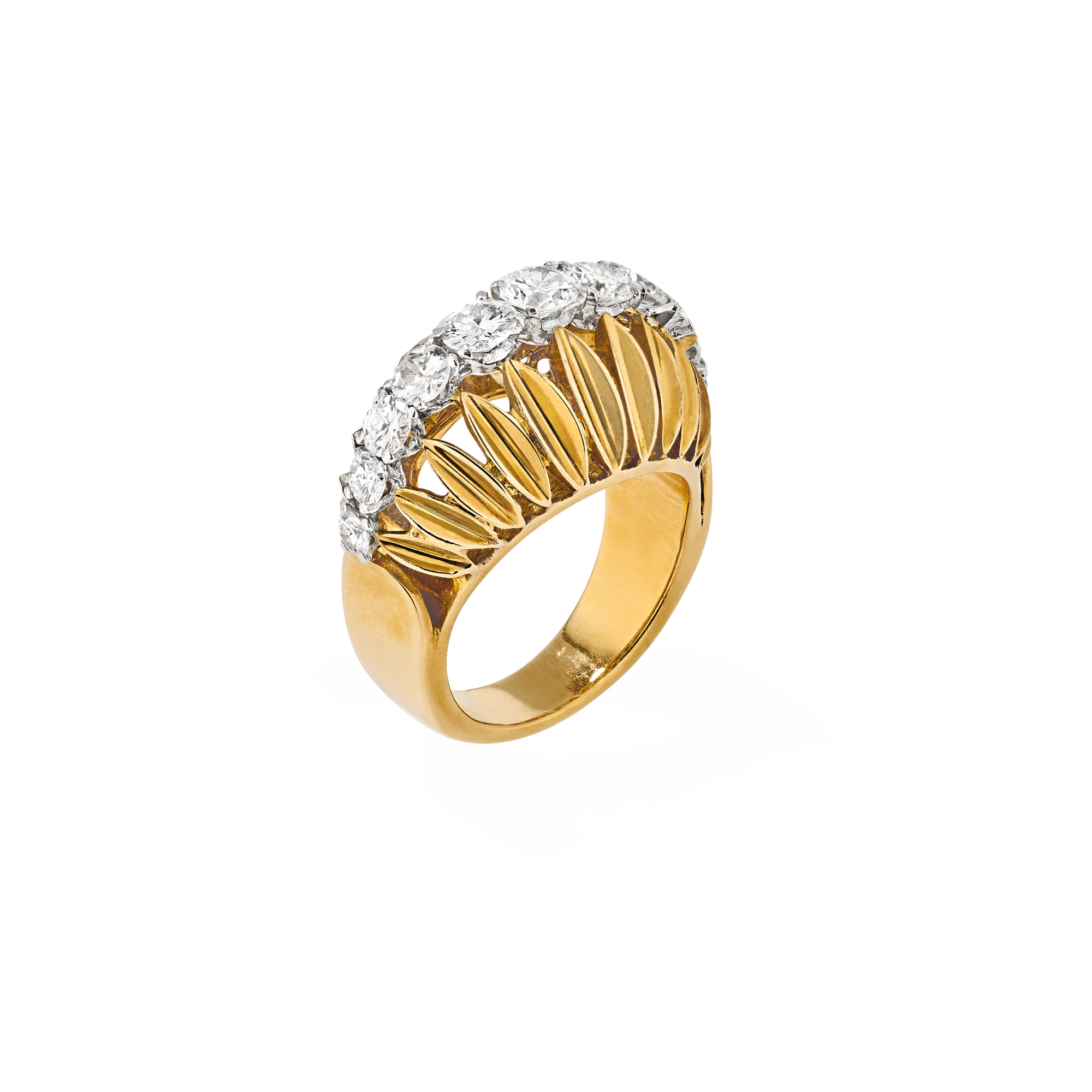 Chantilly ring, 1954
Platinum, yellow gold, and diamonds
Van Cleef & Arpels Collection