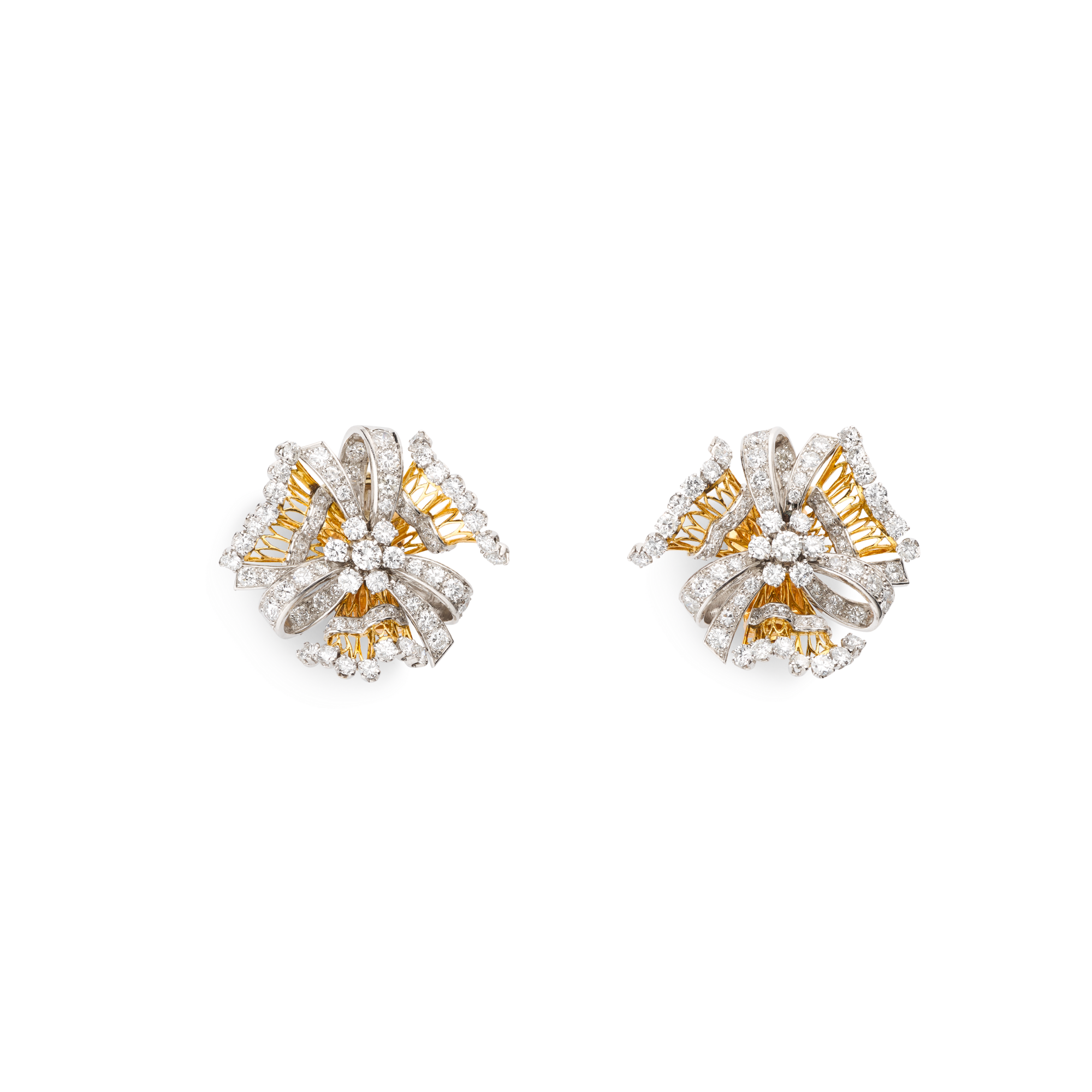 Lace earrings, 1949
Platinum, yellow gold, rose gold, and diamonds
Van Cleef & Arpels Collection