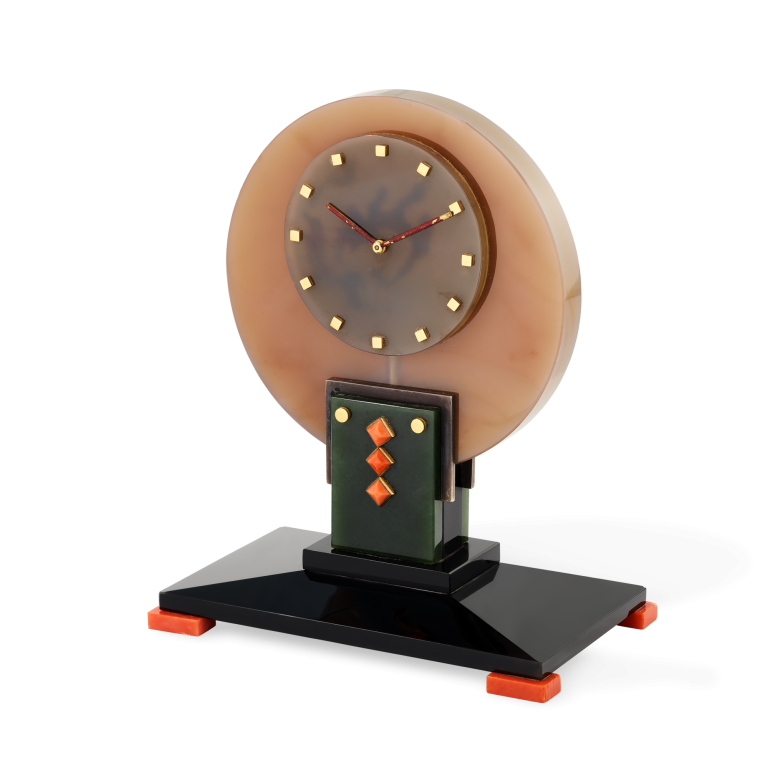 Photo of Table clock