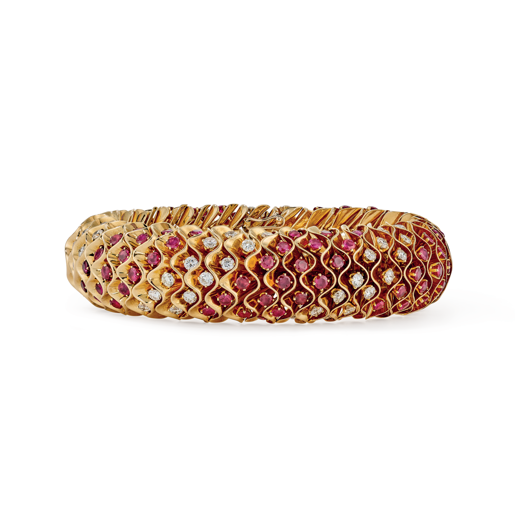 Ruff bracelet, 1948
Yellow gold, rubies, and diamonds
Van Cleef & Arpels Collection