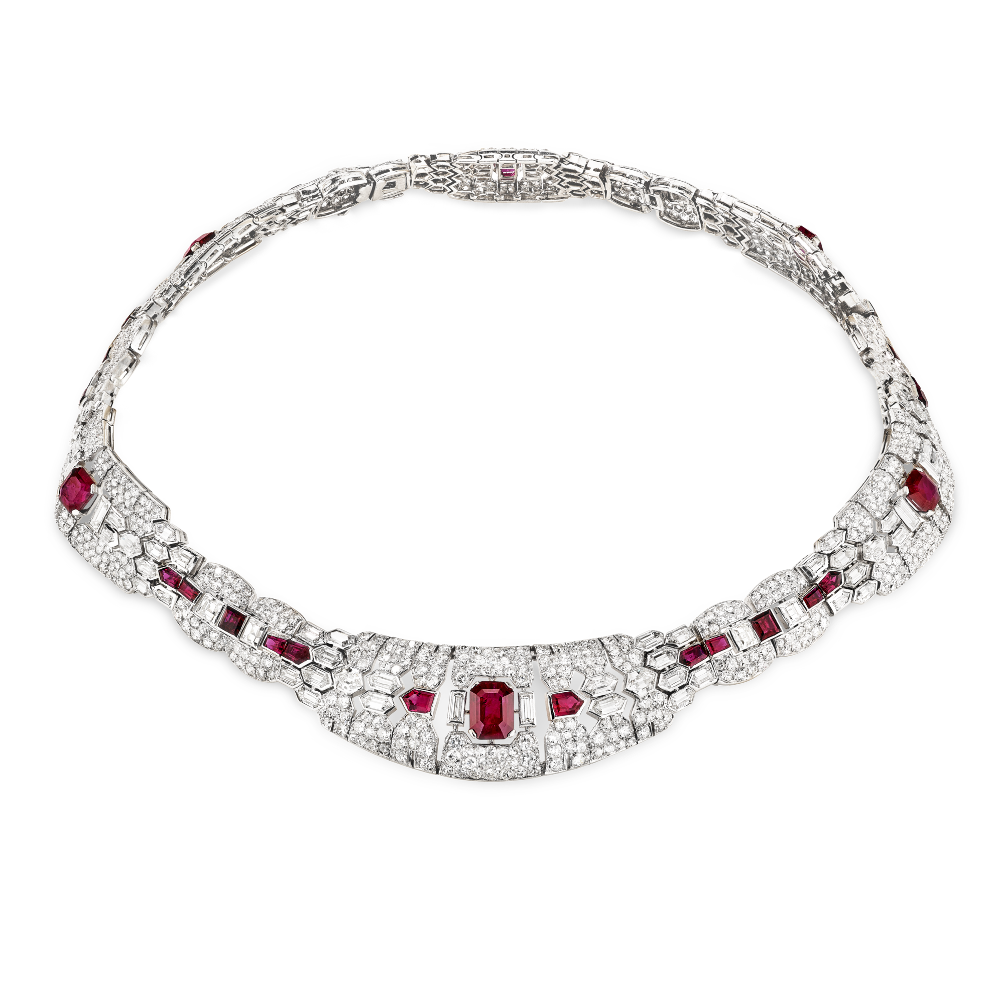 Collaret, 1936
Platinum, white gold, rubies, diamonds
Van Cleef & Arpels Collection