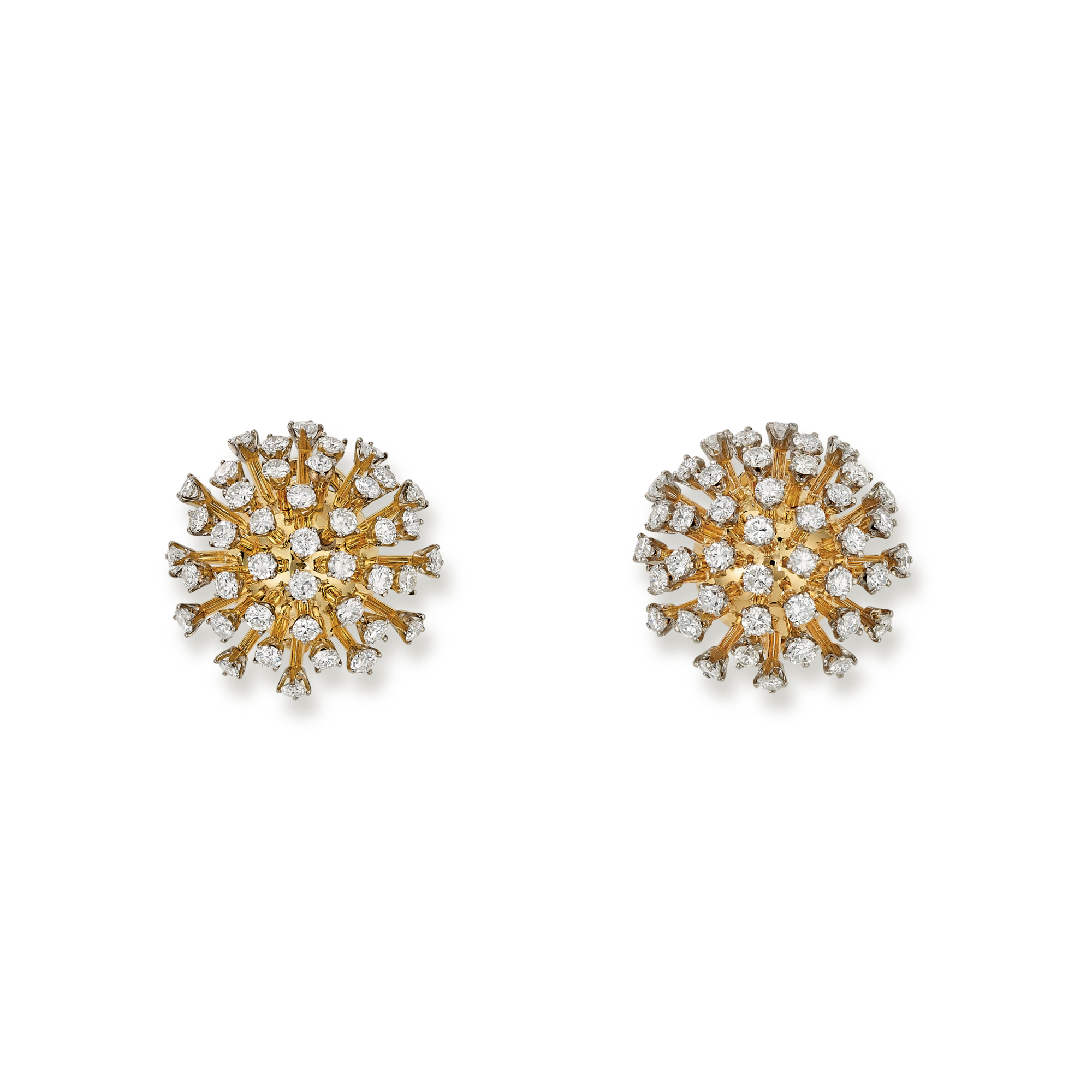 Thistle earrings, 1945
Platinum, yellow gold, and diamonds
Van Cleef & Arpels Collection