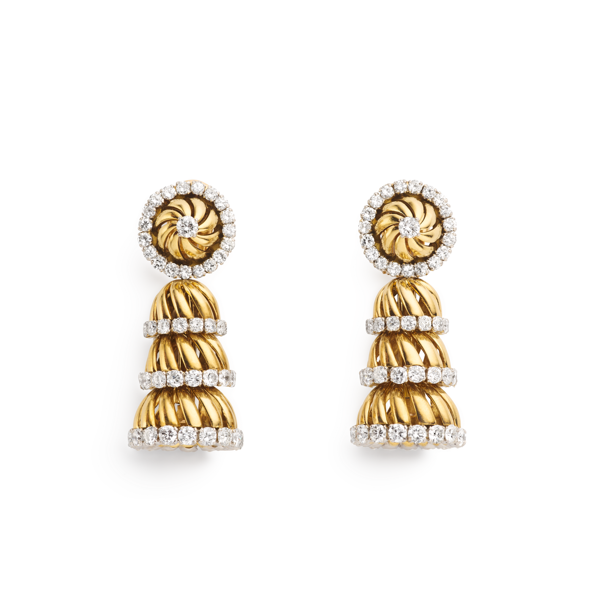 Bell earrings, 1950
Platinum, yellow gold, rose gold, and diamonds
Van Cleef & Arpels Collection