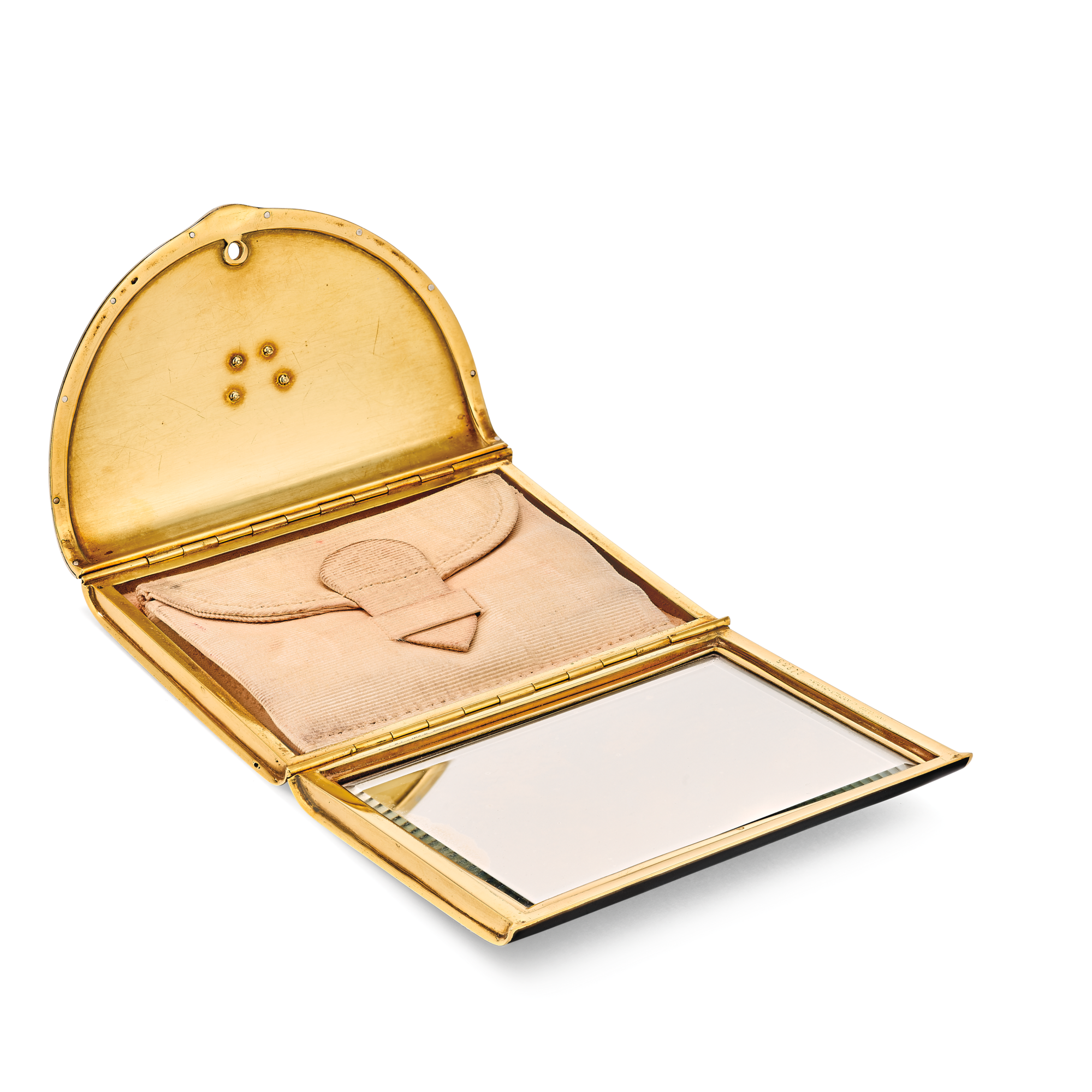 Powder compact, 1923
Platinum, yellow gold, enamel, and diamonds 
Van Cleef & Arpels Collection