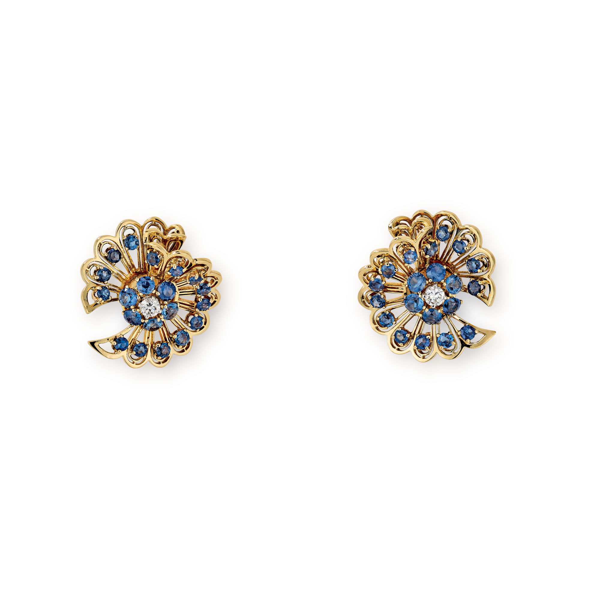 Earrings, 1948
Yellow gold, sapphires, and diamonds
Van Cleef & Arpels Collection