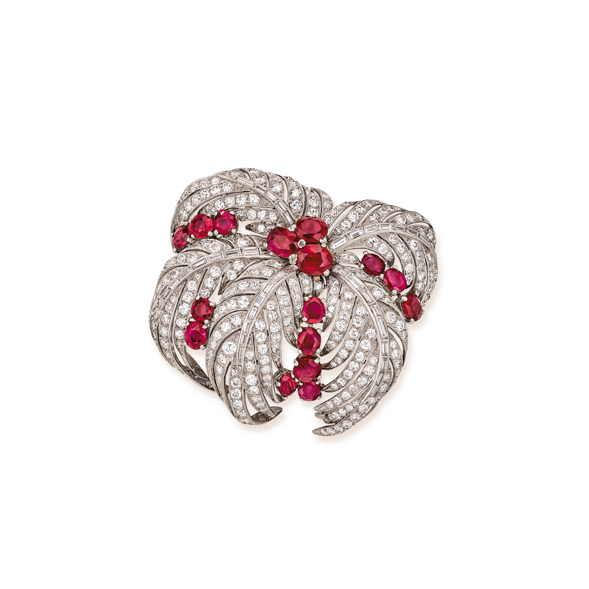 Palm Tree clip, 1941
Detachable clip
Platinum, rubies, and diamonds
Van Cleef & Arpels Collection