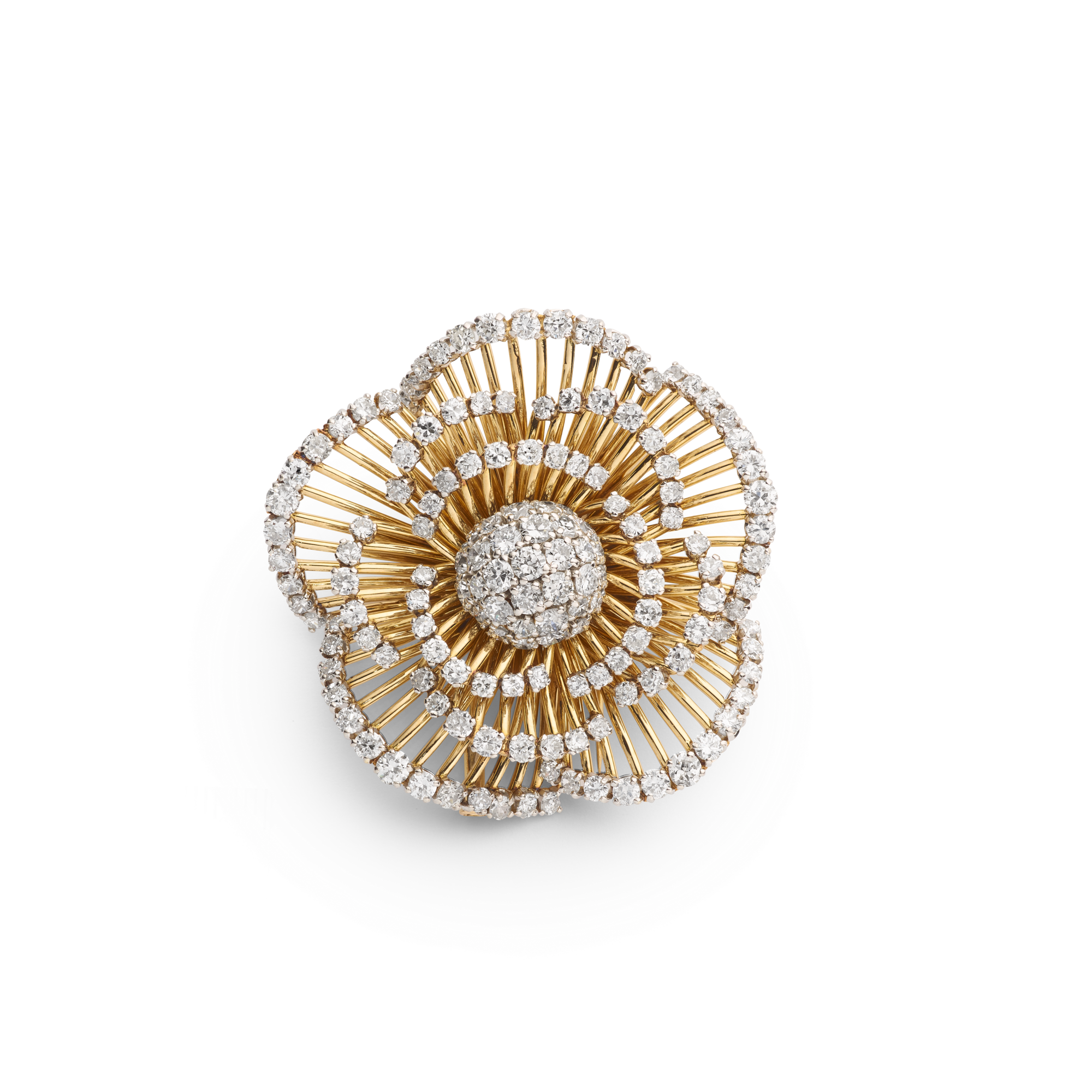 Camellia clip, 1953
Yellow gold, platinum, rose gold, white gold, diamonds
Van Cleef & Arpels Collection