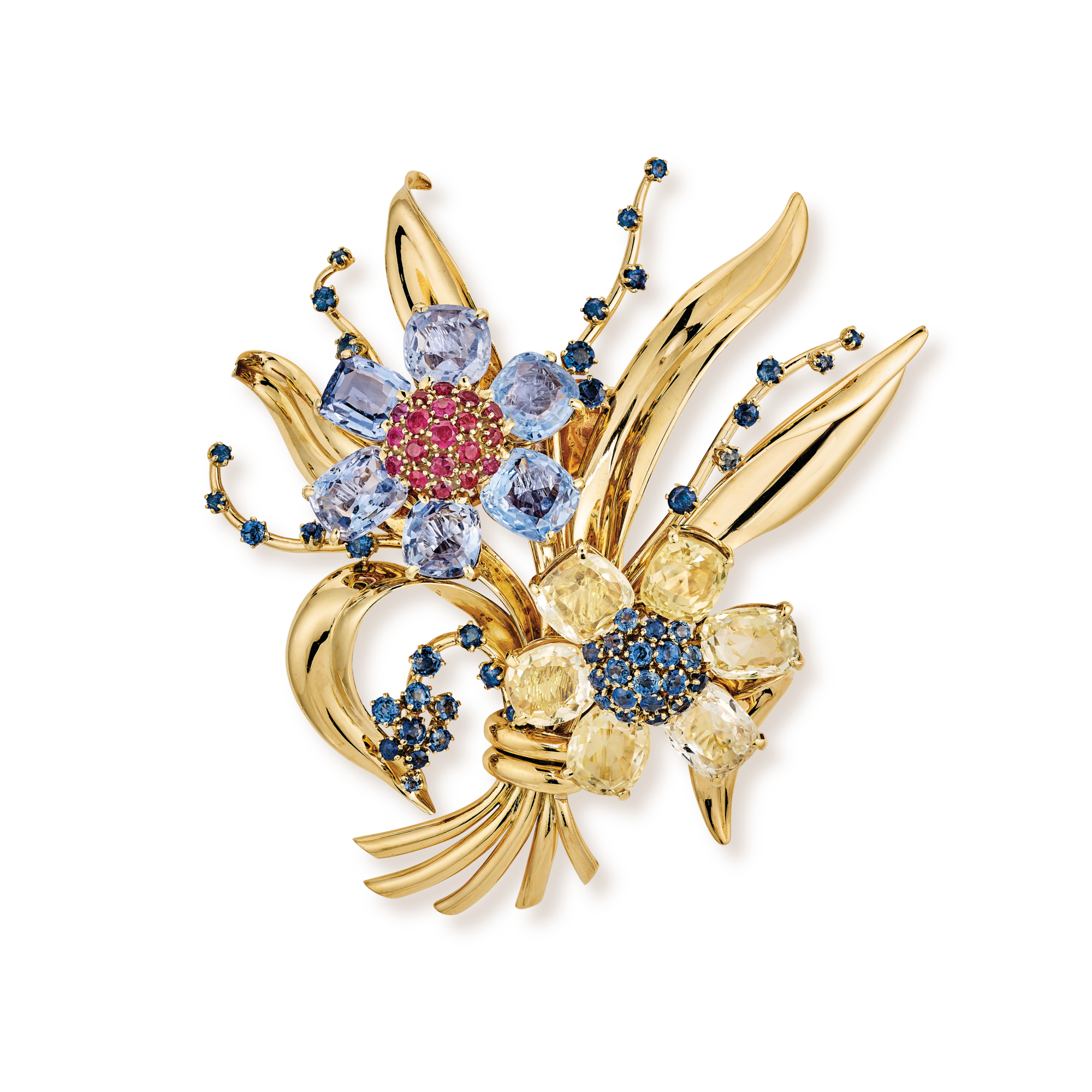 Two Flowers Bouquet clip, 1939
Yellow gold, rose gold, sapphires, and yellow sapphires
Van Cleef & Arpels Collection