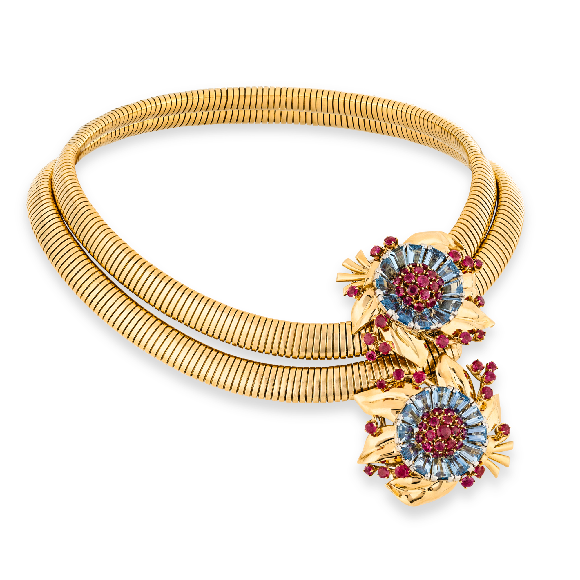 Passe-Partout jewelry, 1939
Convertible into a necklace, a bracelet, a belt or detachable clips
Yellow gold, rubies, and aquamarines
Van Cleef & Arpels Collection