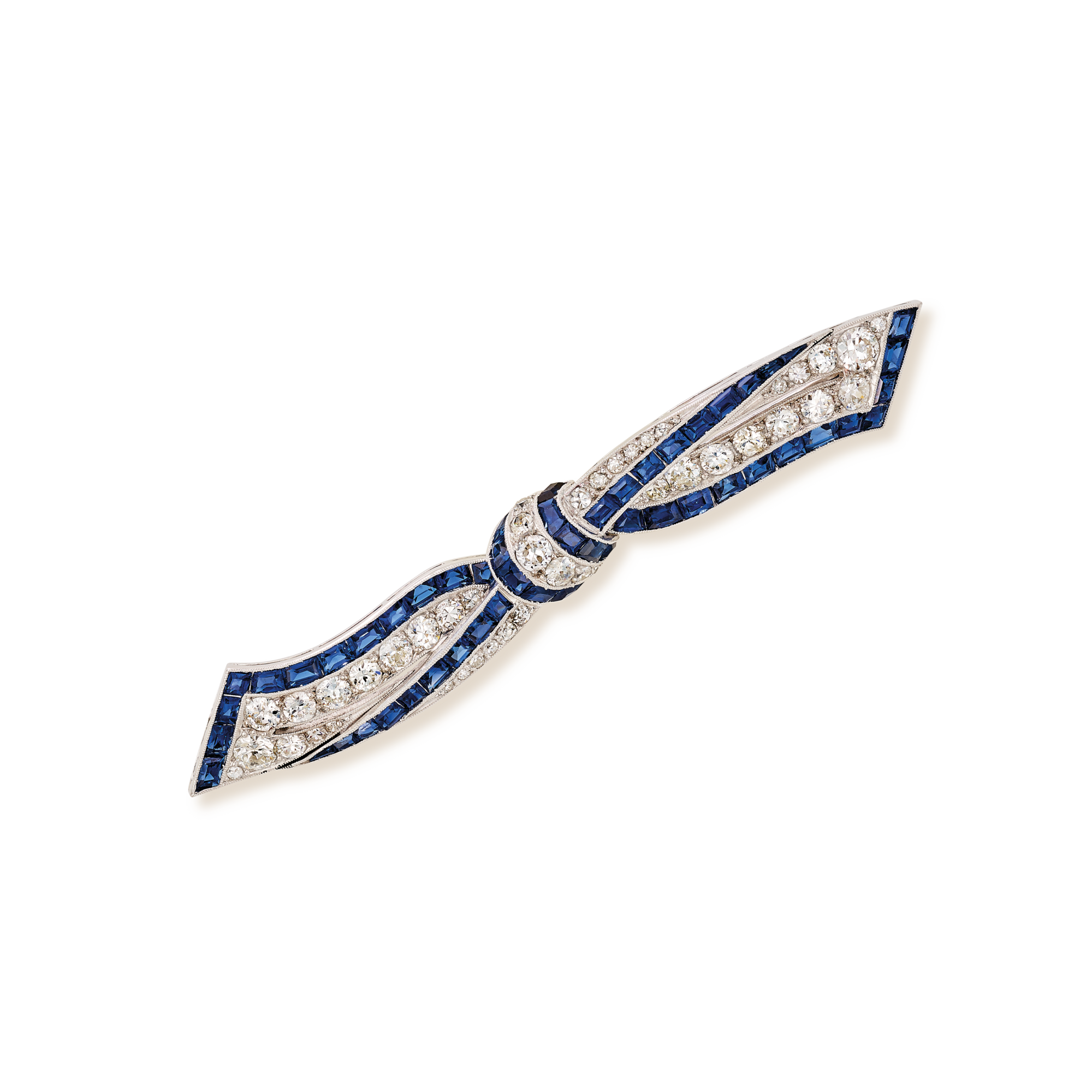 Brooch, 1922
Platinum, white gold, sapphires, and diamonds
Van Cleef & Arpels Collection