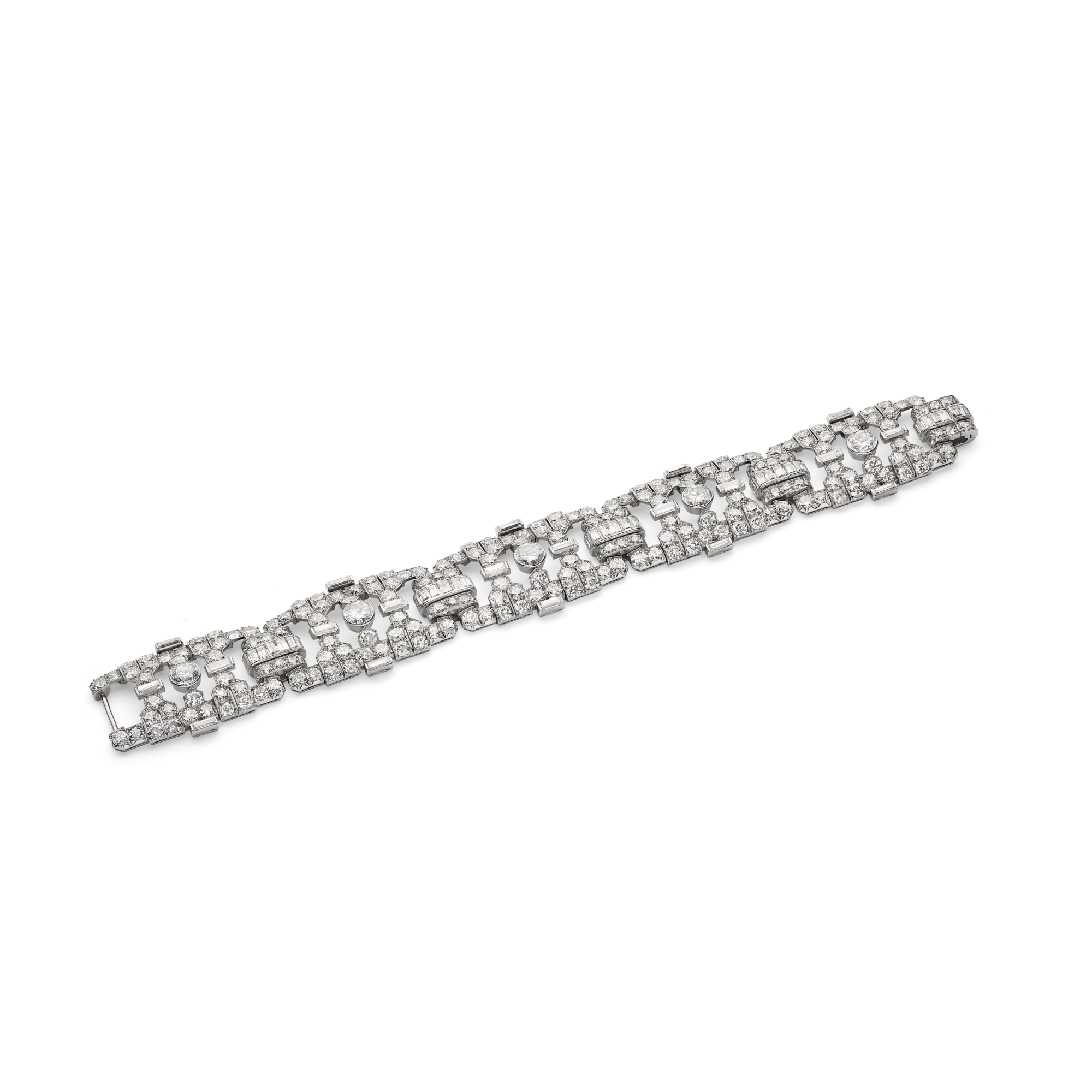 Bracelet, 1930
Platinum and diamonds
Van Cleef & Arpels Collection