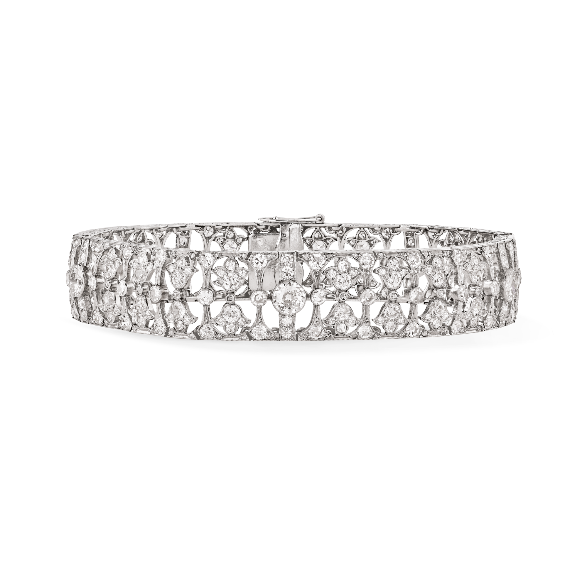 Bracelet, 1923
Platinum and diamonds 
Van Cleef & Arpels Collection