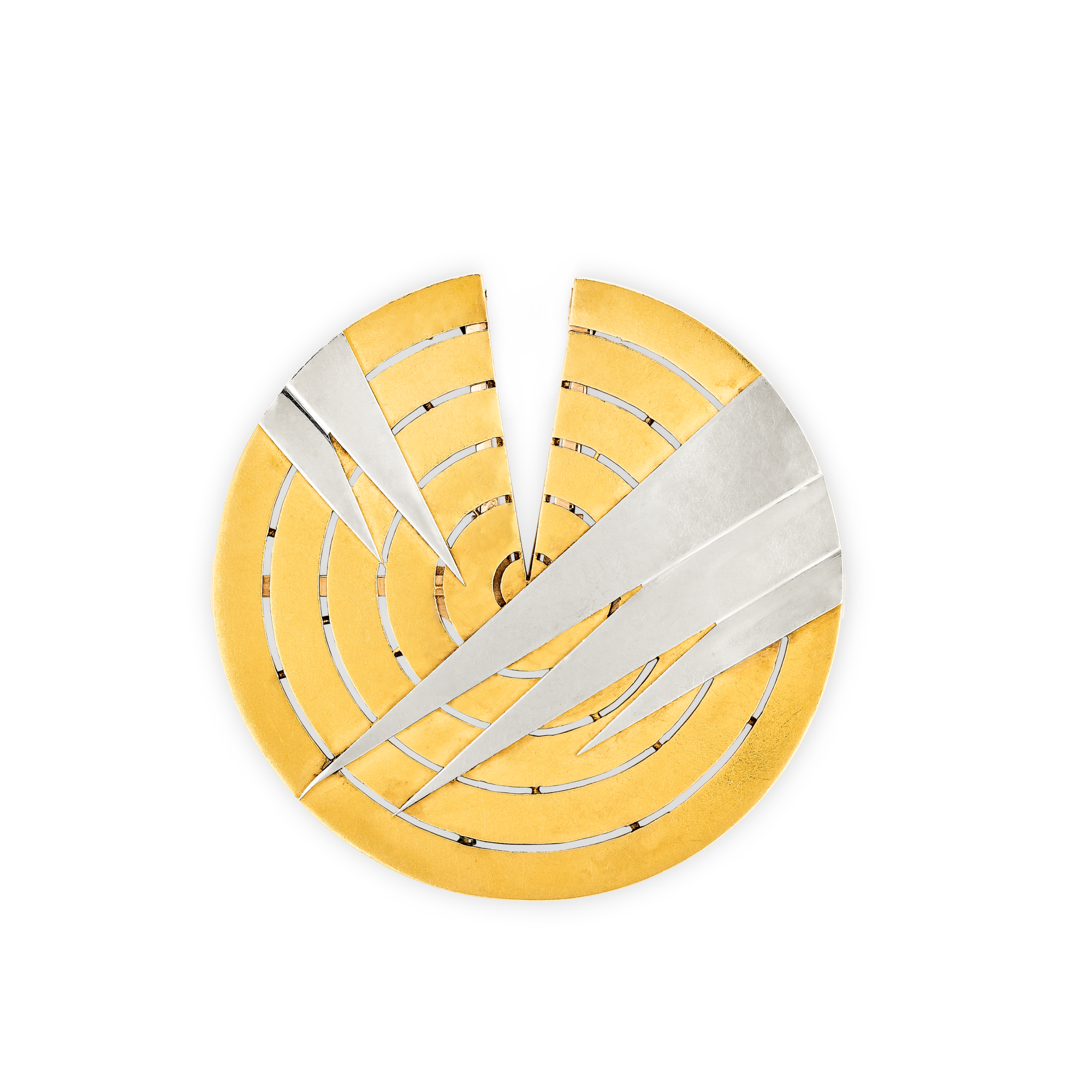 Disc brooch, 1932
Yellow gold, white gold
Van Cleef & Arpels Collection