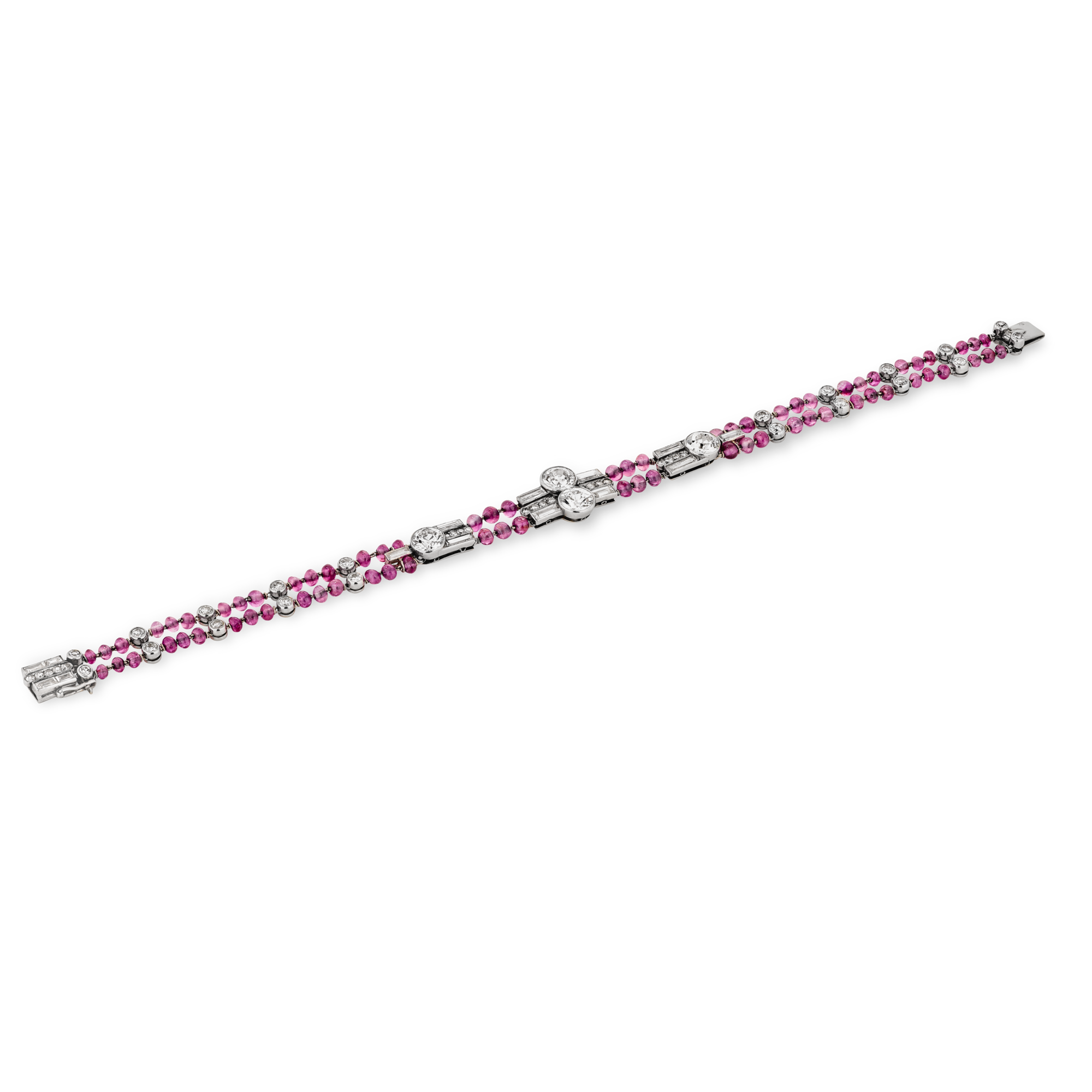 Bracelet, 1930
Platinum, white gold, rubies, and diamonds
Van Cleef & Arpels Collection