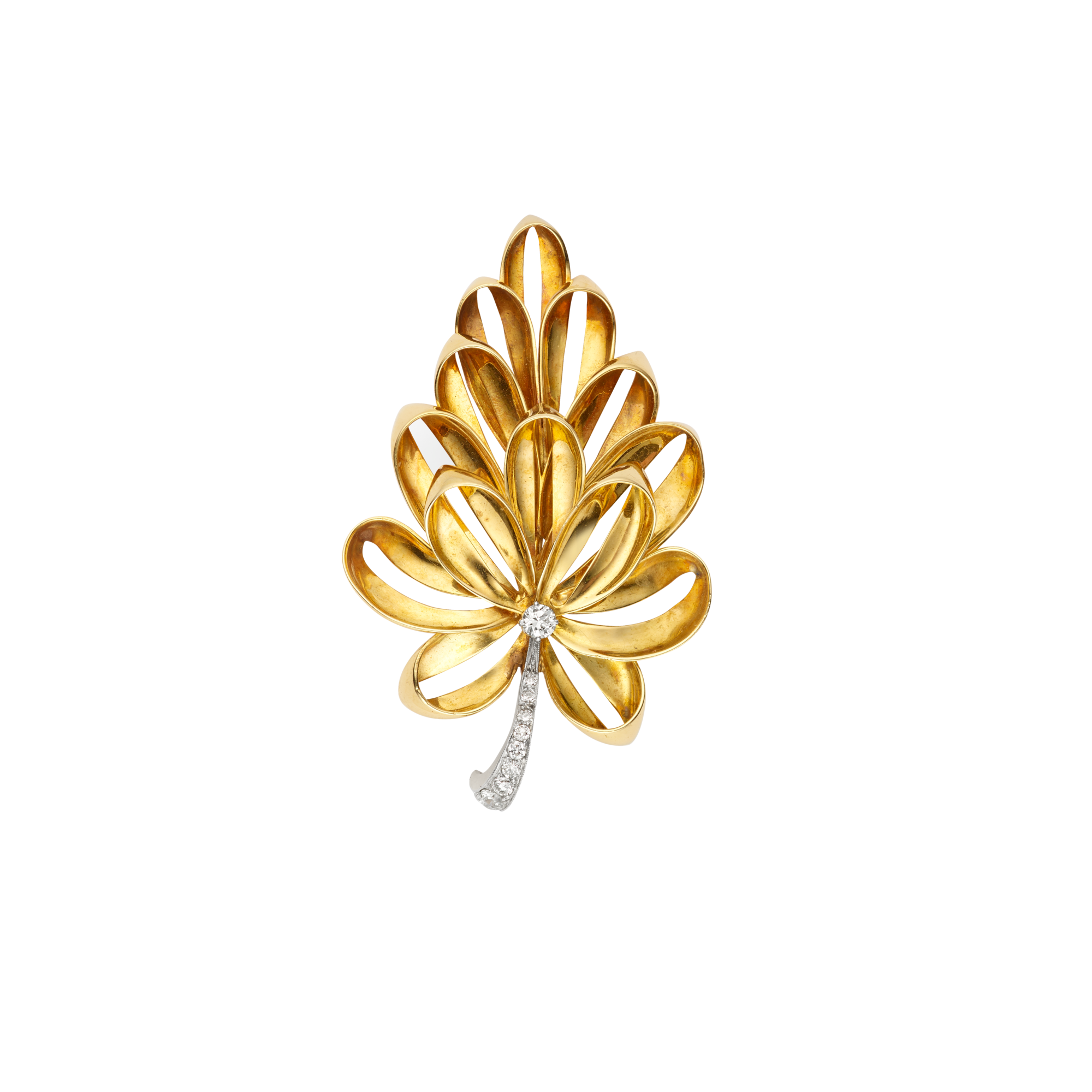 Clip, 1947
Platinum, yellow gold, and diamonds
Van Cleef & Arpels Collection