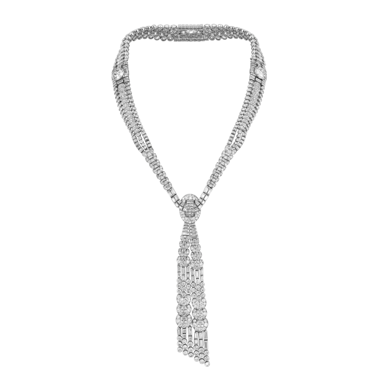 Photo of Long necklace